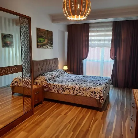 Cumhuriyet Appartement Apartamento *